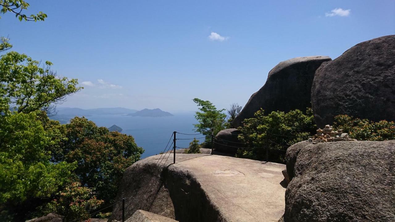Апартаменты Full House Miyajima Хацукаити Экстерьер фото